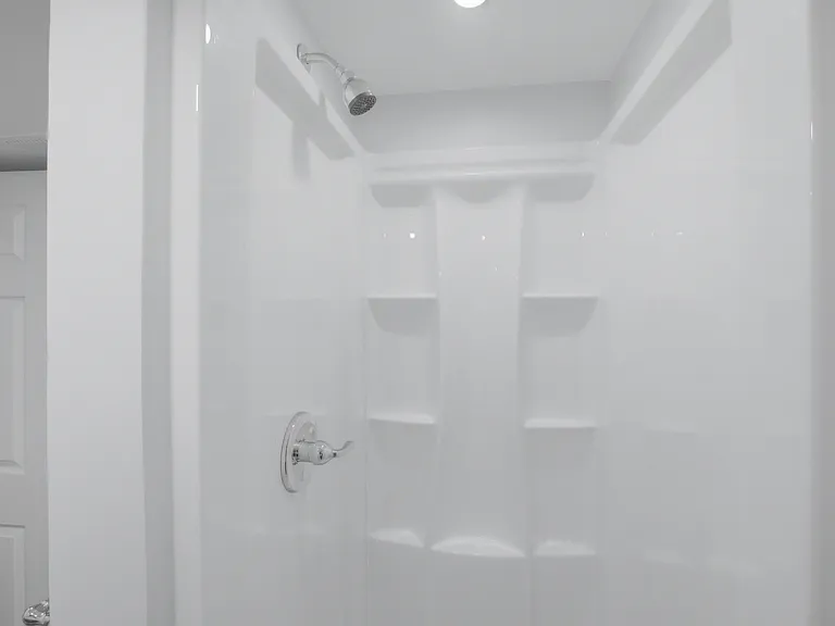 915 Mayfield Dr — Photo 23