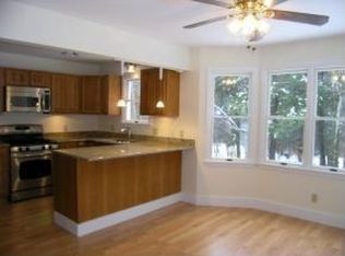 149 Hartson Rd, Stowe, VT 05672