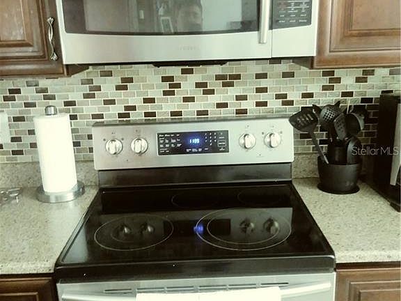4th image of 3518 Cherryhill Dr