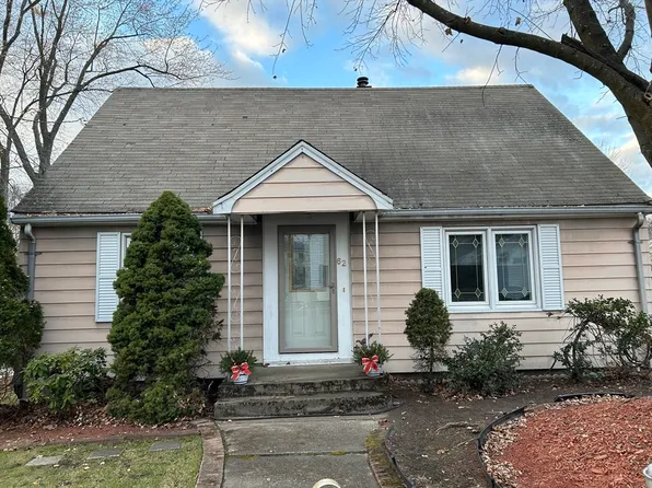 62 Jefferson Ave, Woburn, MA 01801