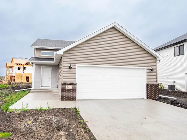6611 Belding Dr S, Fargo, ND 58104