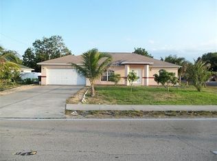 712 Gleason Pkwy, Cape Coral, FL 33914