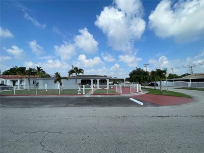 690 E 8th Ct, Hialeah, FL, 33010