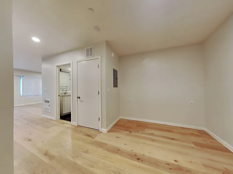 2775 Market St — Photo 18