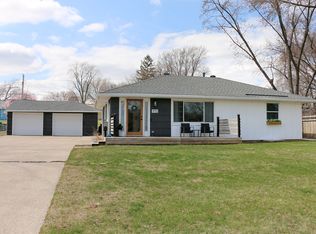 9712 Park Ave S, Bloomington, MN 55420
