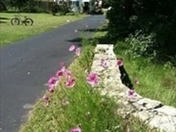 428 Putnam Hill Rd, Sutton, MA 01590