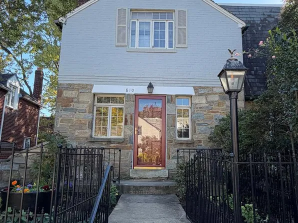 810 Devon Pl, Alexandria, VA 22314