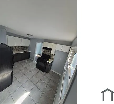 2 bed, $1,900 — Photo 3