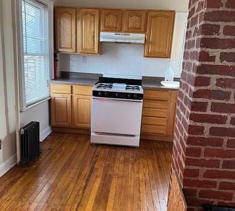 2nd image of 2301 Enright Road