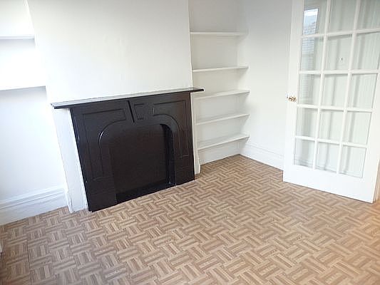 3rd image of 707 9th Ave APT 5RN