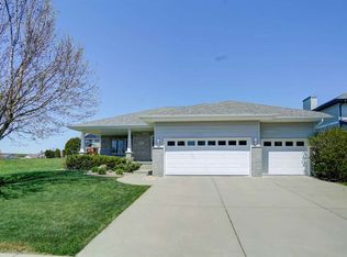 306 Wynnwood Dr, Verona, WI 53593