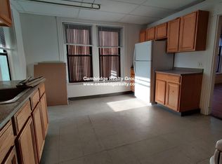 458 Massachusetts Ave, Cambridge, MA 02139