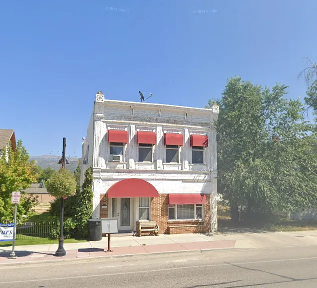 54 N Main St — Photo 1