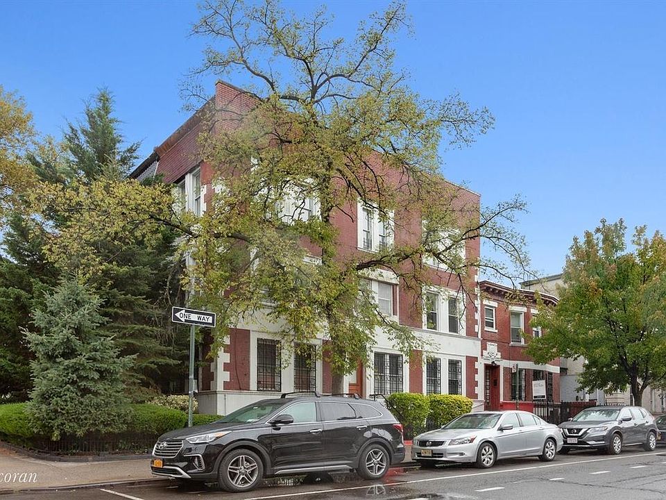 1st image of 680 Saint Johns Pl