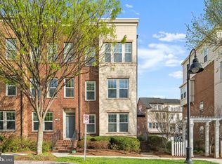 228 Hemingway Dr, Gaithersburg, MD