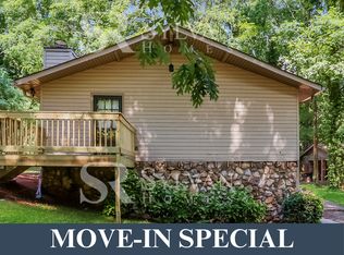 3831 Chattahoochee Dr, Douglasville, GA 30135