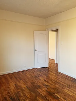 Rented by New York Residence | media 27