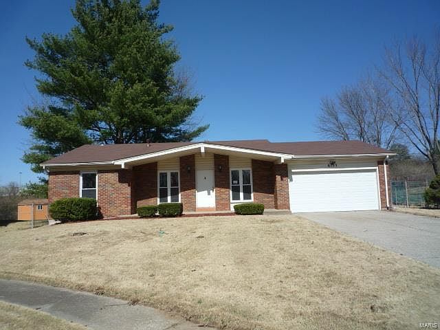 1st image of 6175 Fox Chase Ct