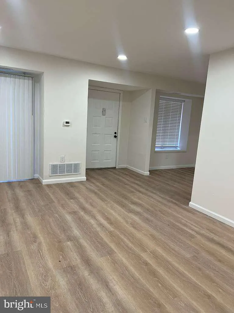 Building Photo - 1403 Timber Creek Rd #1403