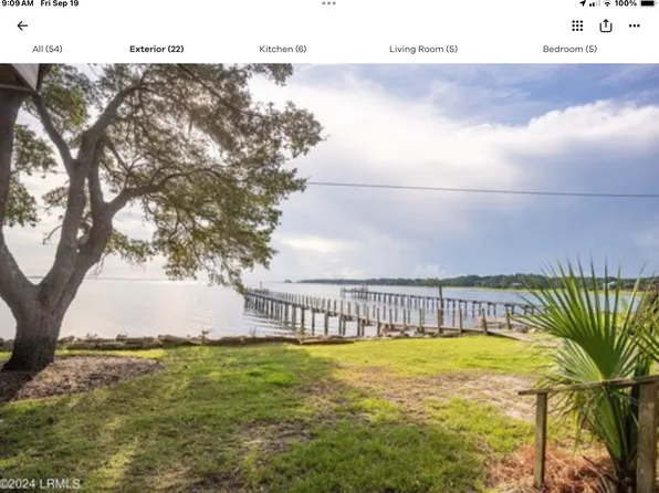 (undisclosed Address), Beaufort, SC 29907