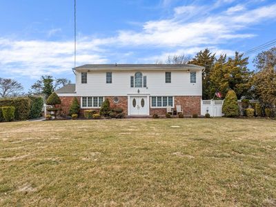282 Terry Road, Smithtown, NY, 11787