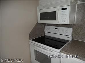 5th image of 109 Elmwood Dr