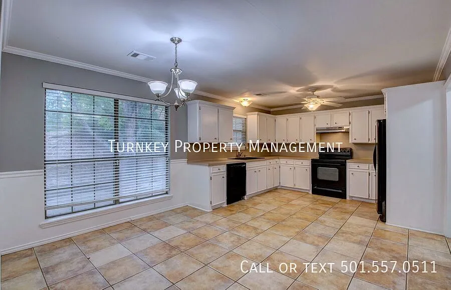 12005 Cherry Laurel Dr — Photo 3