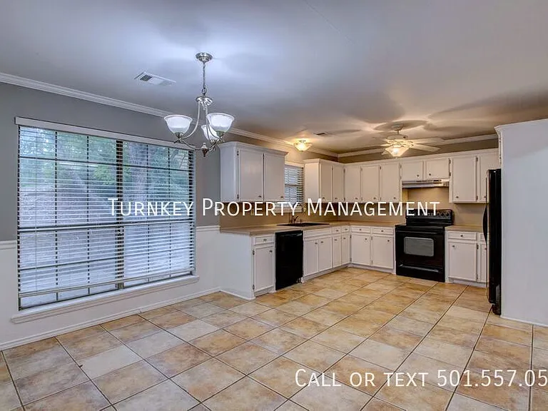 12005 Cherry Laurel Dr — Photo 3