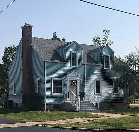 437 S Weston St photo 1