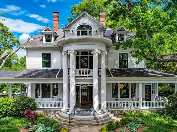 204 N Mendenhall St, Greensboro, NC 27401
