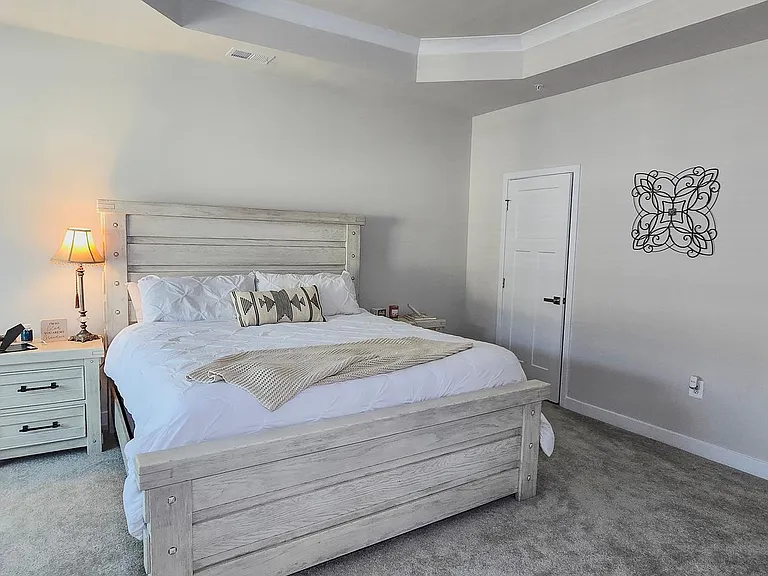 5426 Greenpoint Ln — Photo 38