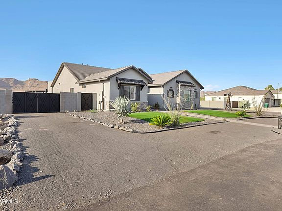 3rd image of 20319 E ORCHARD Lane