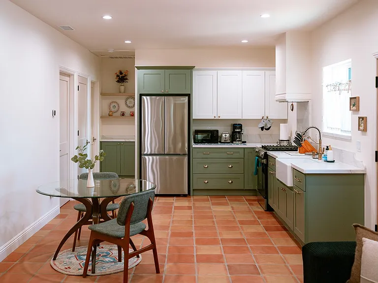 613 W Olive Ave #1 — Photo 10