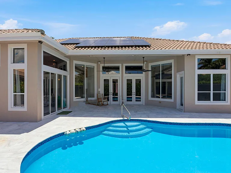 21653 Marigot Dr — Photo 16