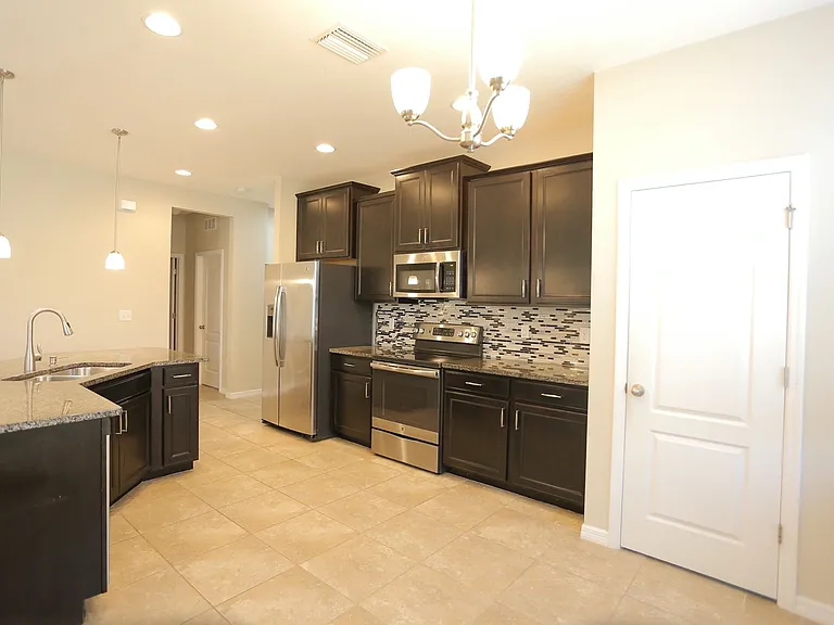 8240 Enclave Way #101 — Photo 8