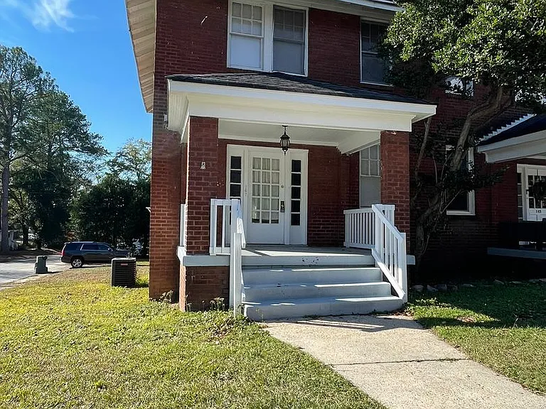 147 S Pickens St — Photo 2