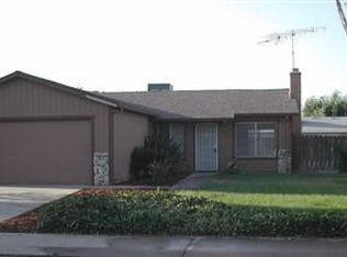 1495 Denise Dr, Ripon, CA 95366