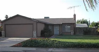 1495 Denise Dr photo 1