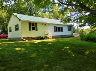 890 Higgins Rd, Pittsfield, ME 04967