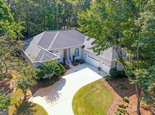 1386 Lake Forest Ln, McDonough, GA