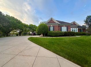 9261 Ruth Ct, Saint John, IN 46373