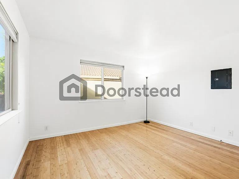 2768 Gamble Ct — Photo 8