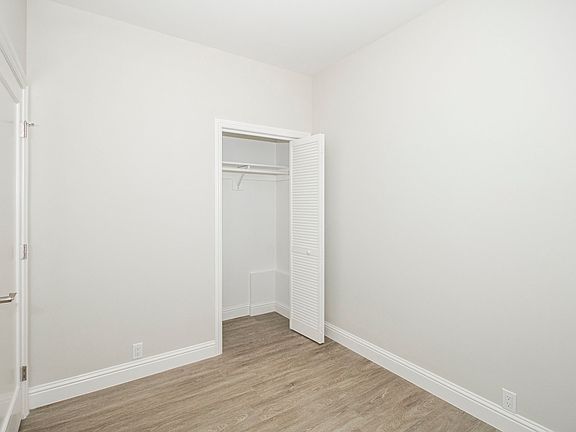 5th image of 1720 Leavenworth St #14