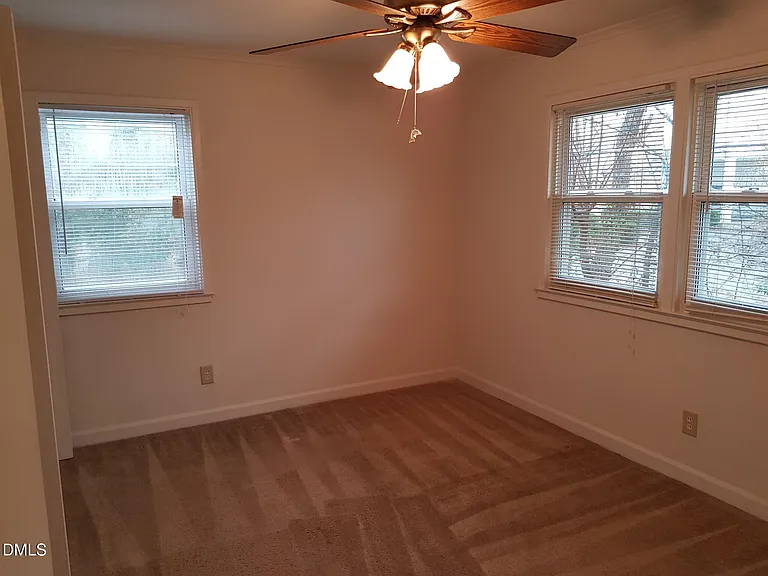 705 Daniels St #C — Photo 3