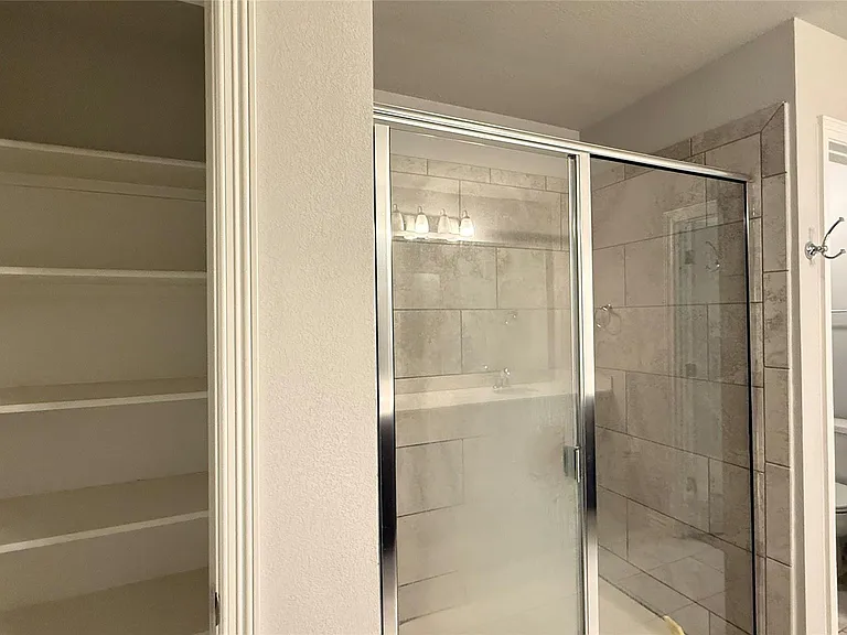 9102 Gage Dr — Photo 12