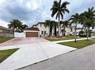 16261 SW 53rd Ter, Miami, FL 33185