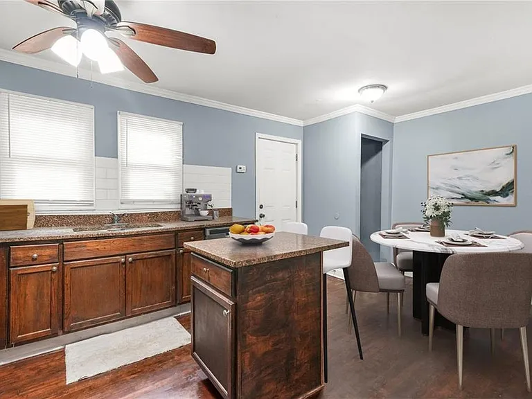 360 Betsy Ave SW — Photo 16