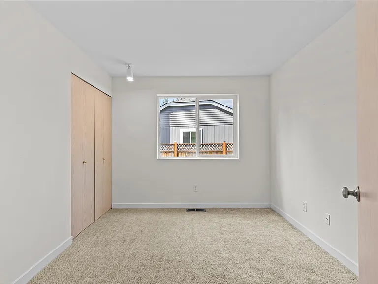 21234 SE 280th St — Photo 21