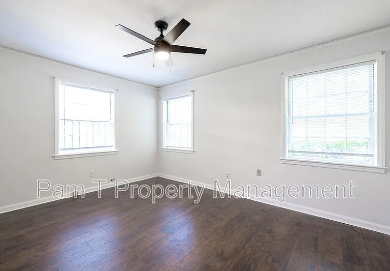 3411 Bull St #1 — Photo 10