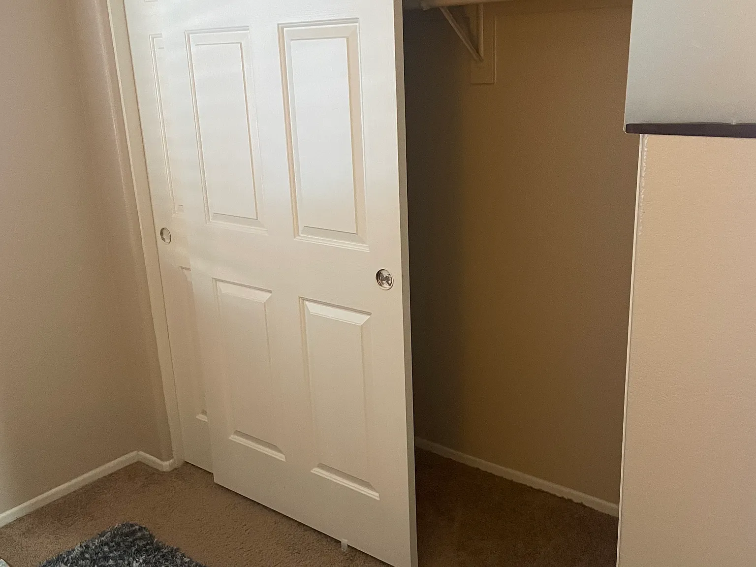 1 bed, 450 sqft, $1,630 — Photo 3